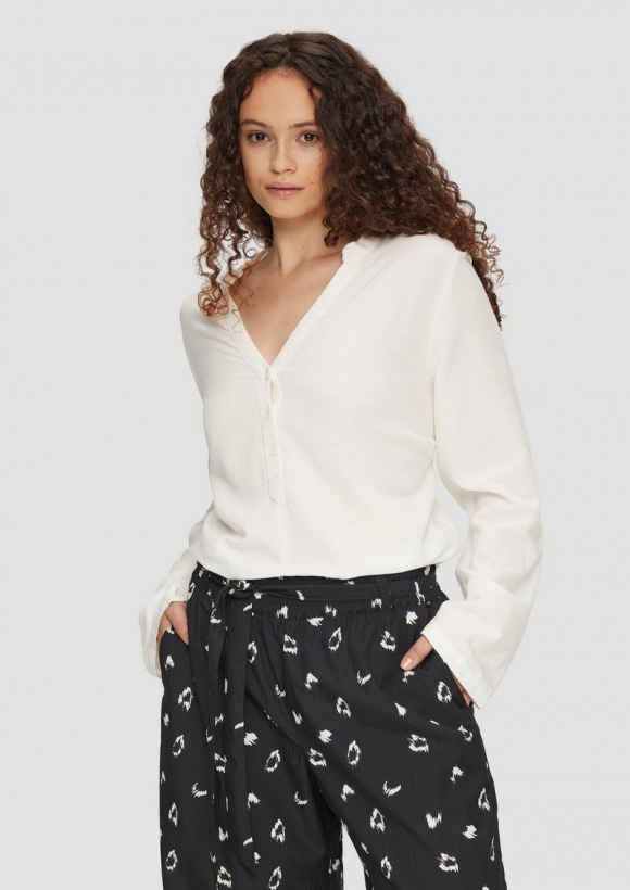 s.Oliver Bluse mit Stehkragen und Knopfleiste - creme