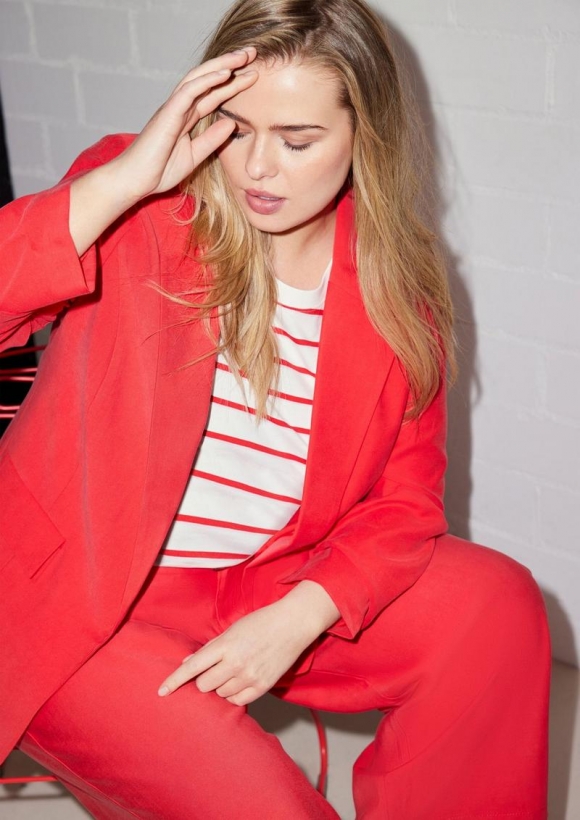 s.Oliver Langer Blazer aus Viskosemix mit Raff-Detail am Ärmel - rot