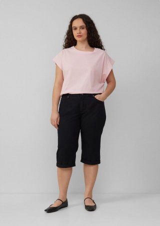 s.Oliver Jeans / Curvy Fit / Mid Rise / Capri Length - schwarz