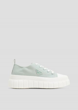 s.Oliver Sneaker mit Plateau-Sohle - salbeigrün