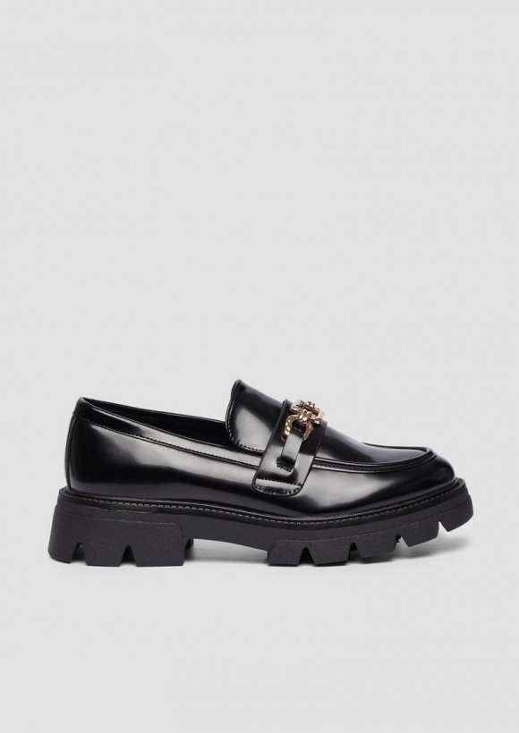 s.Oliver Loafers in Lackleder-Optik mit Schmuck-Detail - schwarz