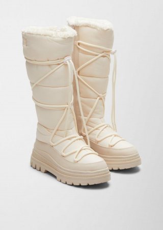 s.Oliver Gefütterte Stiefel mit Steppung - ecru
