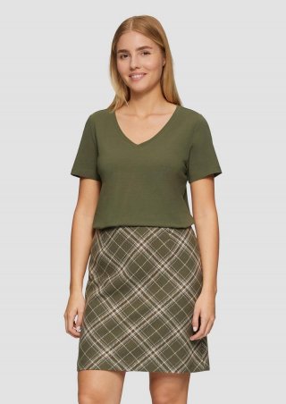 s.Oliver T-Shirt mit V-Ausschnitt - olivgrün