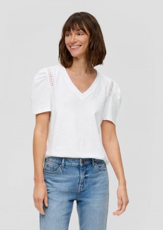 s.Oliver Baumwoll-Shirt mit Spitzenbesatz an der Schulterpartie - weiß