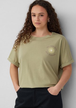 s.Oliver Lockeres T- Shirt mit Ärmelaufschlag und Frontprint - salbeigrün
