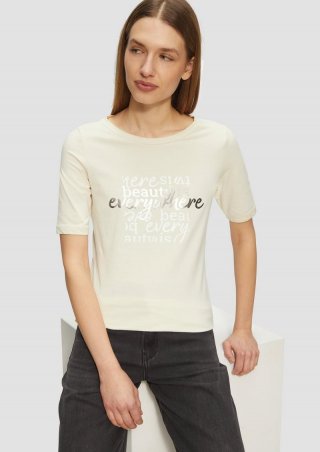 s.Oliver Elastisches T-Shirt mit Frontprint im Slim Fit - beige