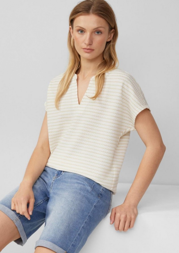 s.Oliver Strukturiertes T-Shirt im O-Shape - beige