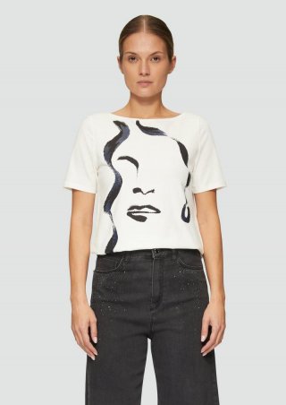 s.Oliver Locker geschnittenes Jersey-Shirt mit Frontprint - ecru