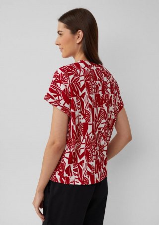 s.Oliver Strukturiertes T-Shirt im Relaxed Fit mit V-Ausschnitt - mohnrot