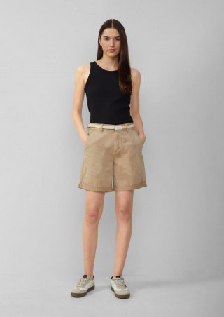 s.Oliver Shorts mit geflochtenem Gürtel und Garment Dye - sandstein