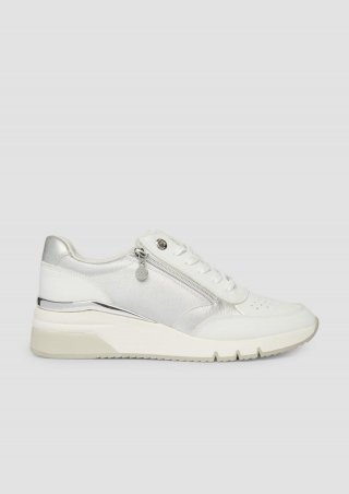 s.Oliver Sportive Sneaker mit Reißverschluss-Detail - silber