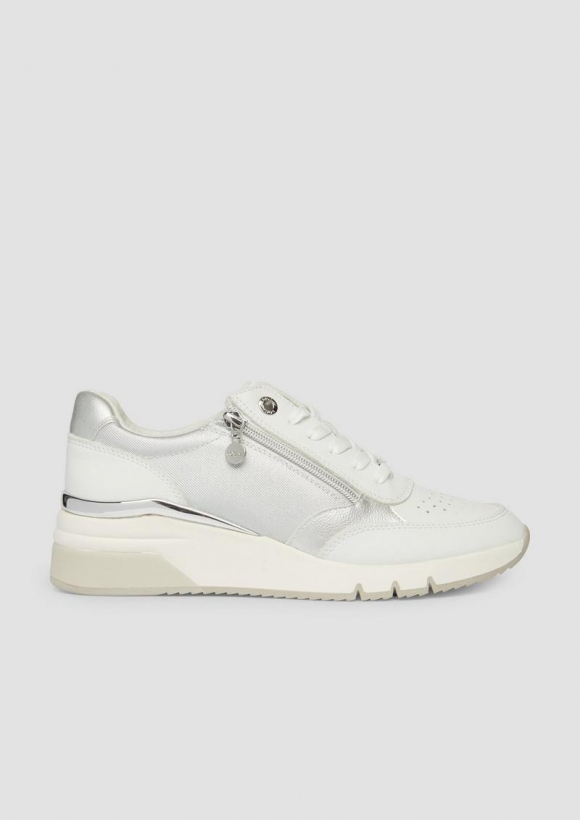 s.Oliver Sportive Sneaker mit Reißverschluss-Detail - silber