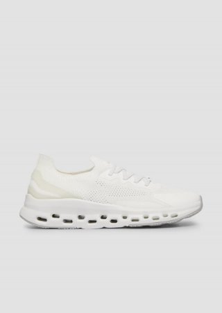 s.Oliver Slip-on-Sneaker mit markanter Sohle - weiß