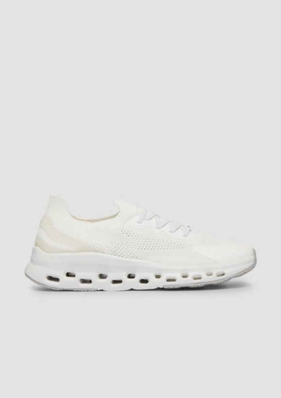 s.Oliver Slip-on-Sneaker mit markanter Sohle - weiß