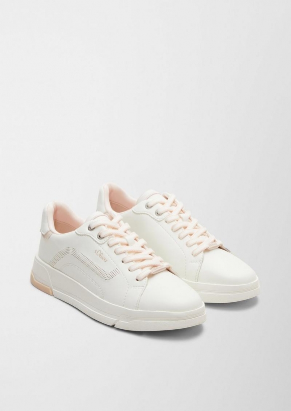s.Oliver Sneaker mit Kontrastsohle - weiß