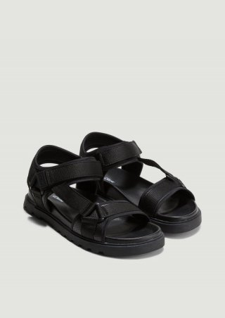 s.Oliver Modische Trekking-Sandalen - schwarz