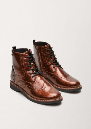 s.Oliver Boots in Lackleder-Optik - cognac