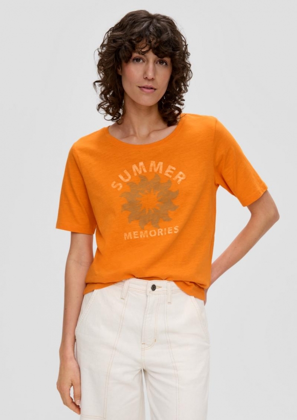 s.Oliver T-Shirt mit Frontprint und Flammgarn-Struktur - orange