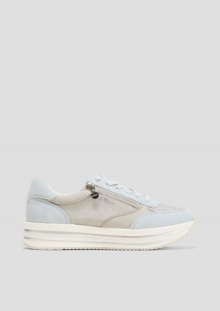 s.Oliver Sneaker mit Plateau-Sohle - hellblau