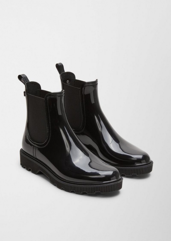 s.Oliver Stiefel in Lackleder-Optik - schwarz