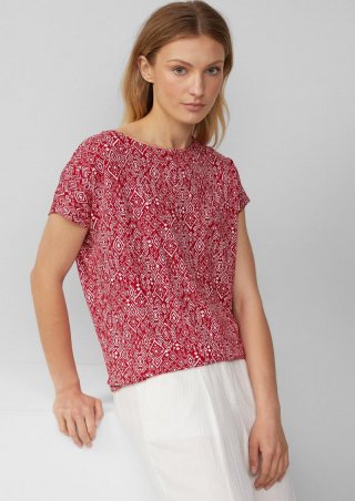 s.Oliver Fließendes T-Shirt aus Viskosemix mit All-over-Muster - mohnrot