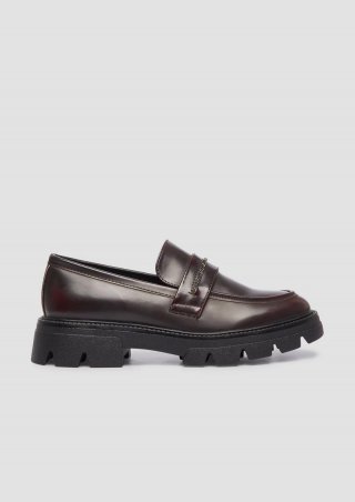 s.Oliver Loafer in Lackleder-Optik - bordeaux