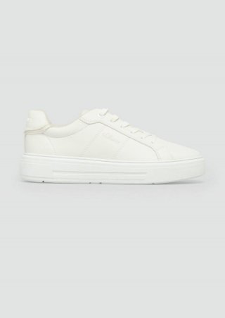 s.Oliver Sneaker in cleanem Design - weiß