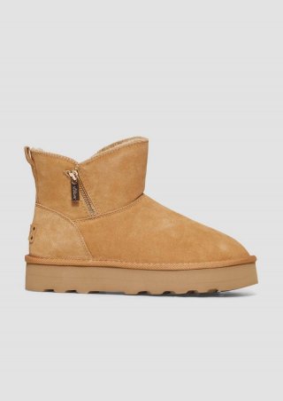 s.Oliver Gefütterte Stiefel aus Rindsleder - cognac