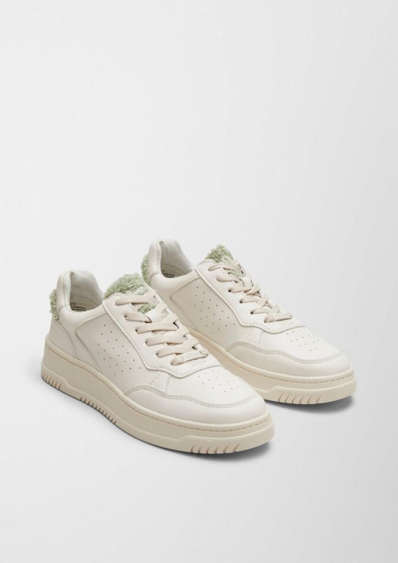 s.Oliver Sneaker mit Plüsch-Detail - ecru