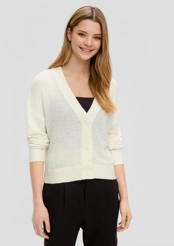 s.Oliver Verkürzte Strickjacke mit Knöpfen - creme