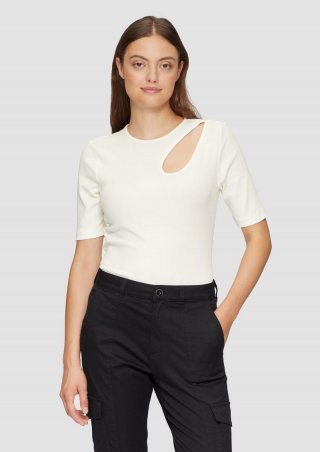 s.Oliver Elastisches Rippshirt mit Cut-out - ecru