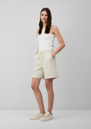 s.Oliver Shorts aus Scuba mit Ziernaht - natur