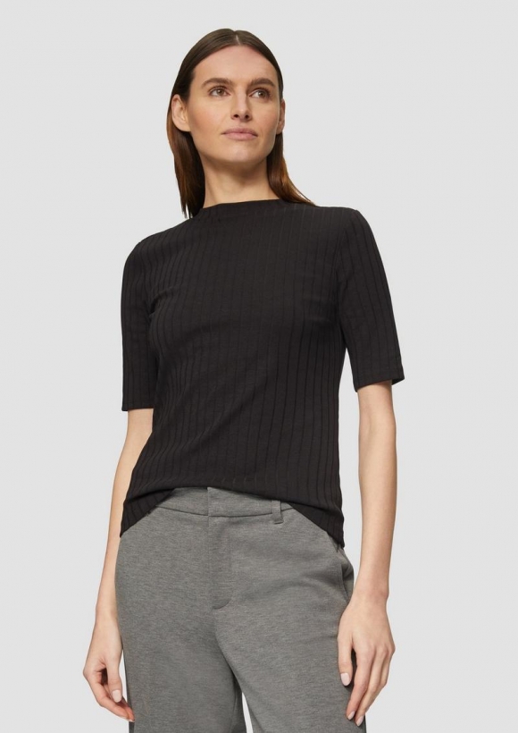 s.Oliver T-Shirt aus Jersey mit Rippstruktur im Slim Fit - schwarz