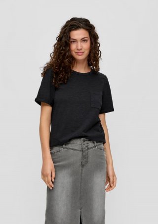 s.Oliver Meliertes T-Shirt mit fixiertem Ärmel-Umschlag und Brusttasche - schwarz
