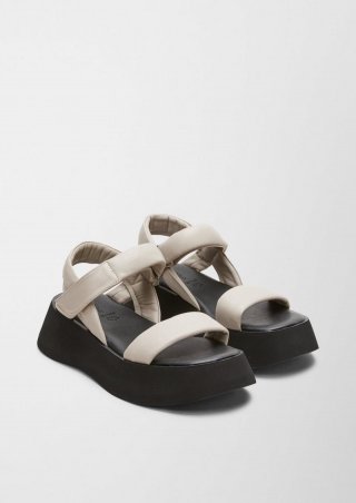 s.Oliver Sandalen aus Echtleder - hellgrau