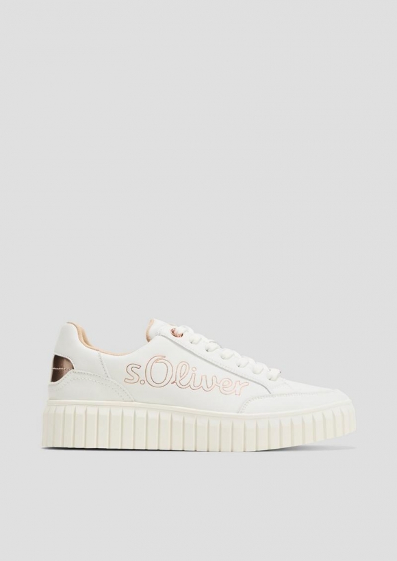 s.Oliver Sneaker mit großflächigem Logoschriftzug - weiß