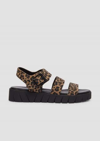 s.Oliver Sandalen aus Kunstleder - braun