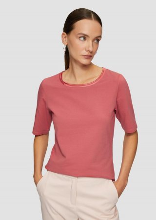 s.Oliver T-Shirt aus Baumwollmix mit Doublelayer-Detail - preiselbeere