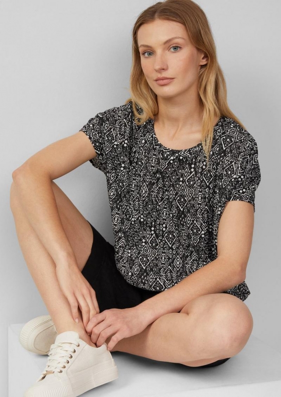 s.Oliver Plissiertes T-Shirt im Relaxed Fit - schwarz