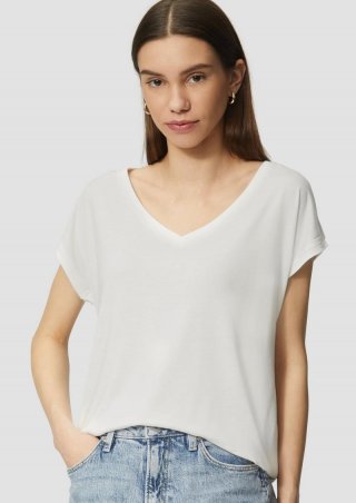 s.Oliver Locker geschnittenes T-Shirt im Modalmix - ecru