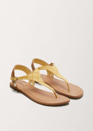 s.Oliver Sandalen in Leder-Optik - gelb