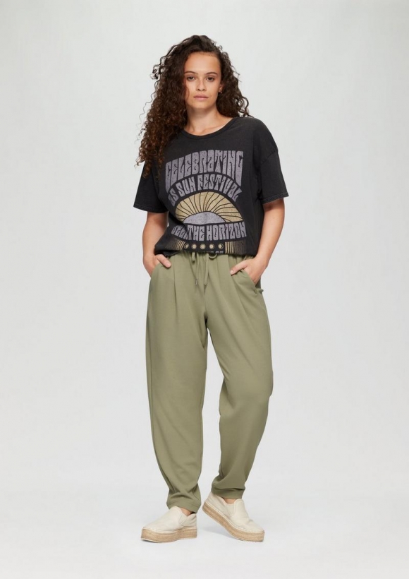 s.Oliver Jogpants aus Interlock-Crêpe - salbeigrün