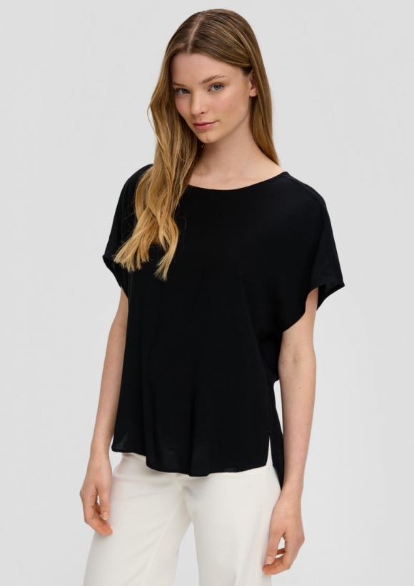 s.Oliver Oversized Viskose-Bluse mit verlängertem Rückenteil - schwarz
