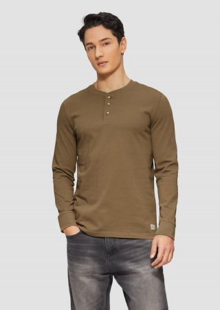 s.Oliver Langarmshirt mit Henleyausschnitt und Ärmel-Bündchen - sandstein