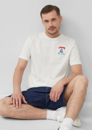 s.Oliver T-Shirt aus Heavy Jersey mit Jaws© UCS LLC Artwork - weiß