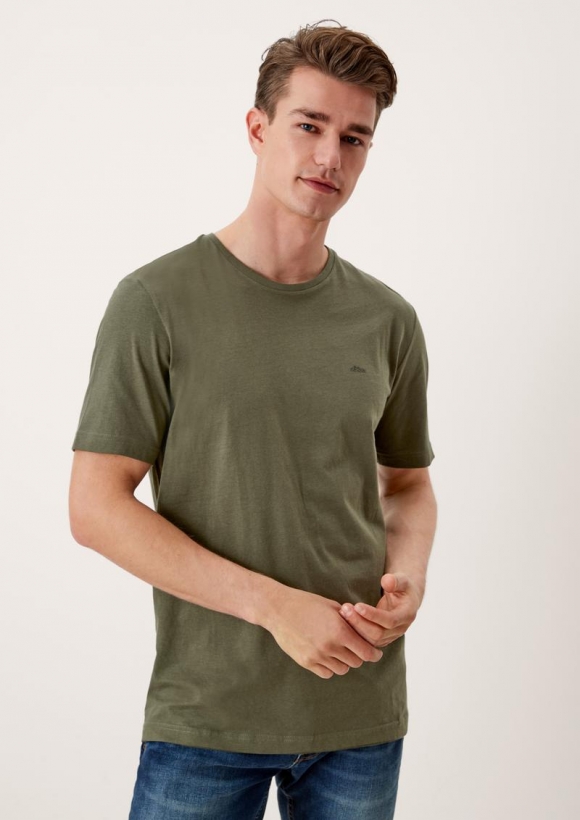 s.Oliver Baumwoll-T-Shirt mit Logo-Print - olivgrün