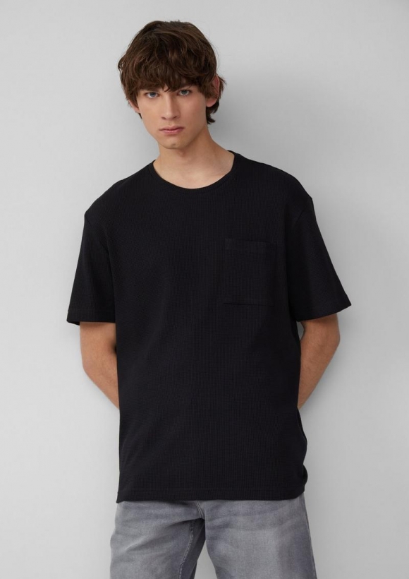 s.Oliver T-Shirt aus Waffelpiqué mit Brusttasche - schwarz