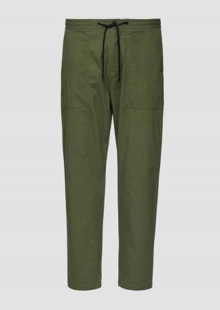 s.Oliver Hose aus Baumwollstretch im Relaxed Fit - tannengrün