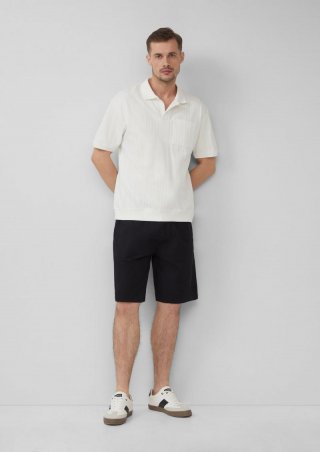 s.Oliver Detroit: Chino-Bermuda im Relaxed Fit mit Elastikbund - schwarz