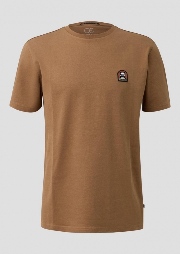 s.Oliver T-Shirt aus schwerer Jerseyware mit gesticktem Patch - sandstein